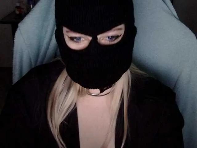 ade1ina on BongaCams