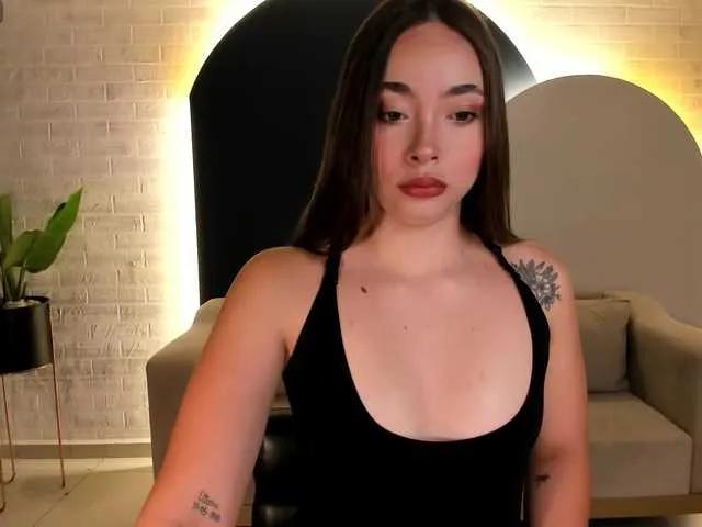AlinaKravitz on BongaCams