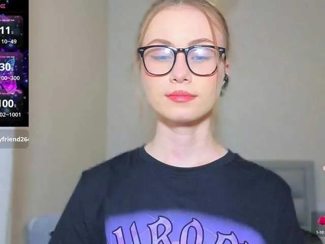 AminaLuxuryyy on BongaCams