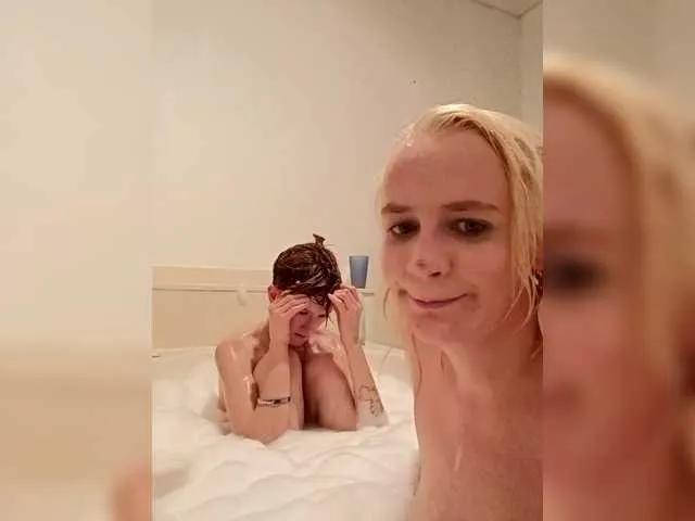 AToTheBHellaFreaky on BongaCams 