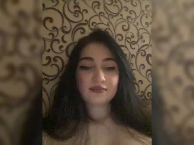 BabyMilia717 on BongaCams