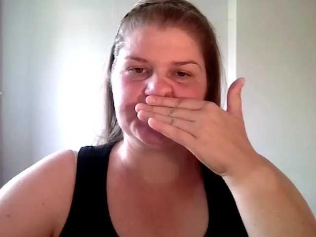 CarolineKiss on BongaCams