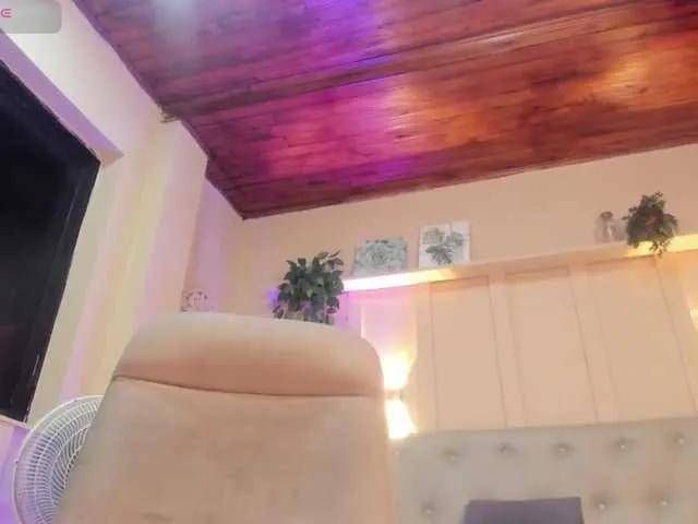 chloe-rosse on BongaCams