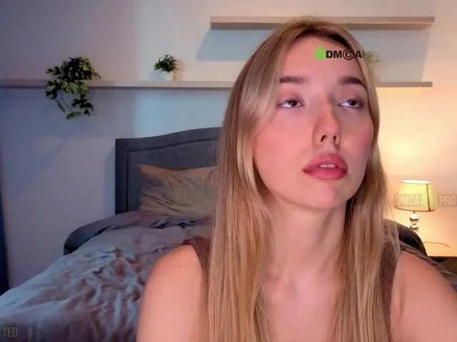 coffee-latte on BongaCams