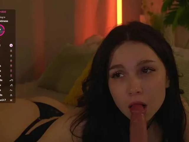 DrammaQueennnn on BongaCams