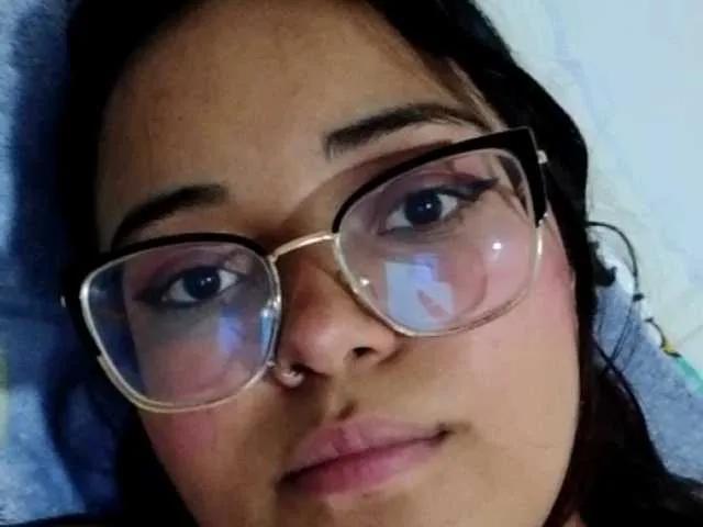 Ehimy-11 on BongaCams