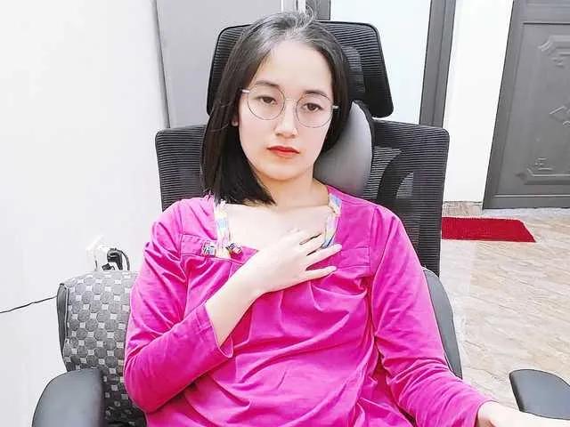 Hana099 on BongaCams