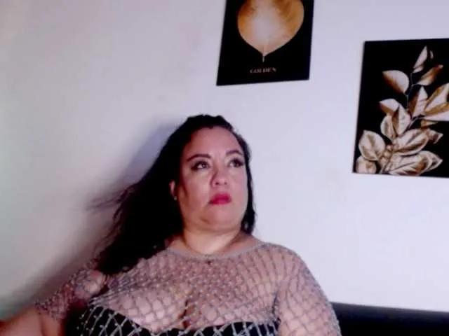 im-helenn on BongaCams