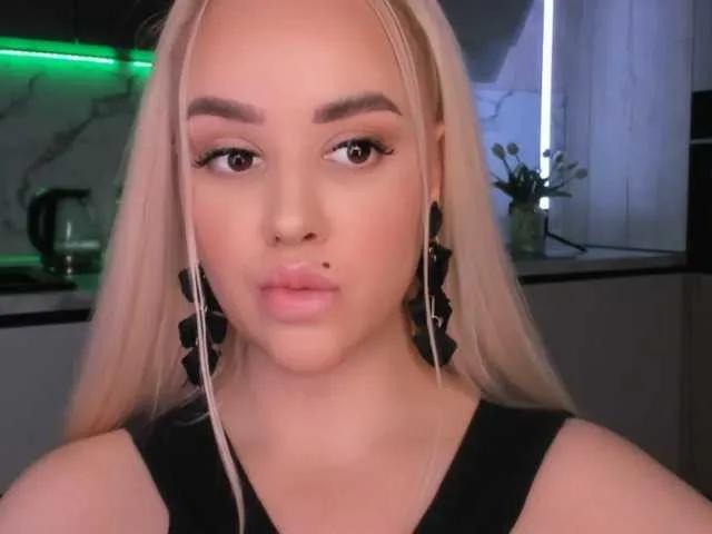 In-your-fucking-mind on BongaCams