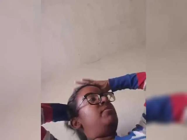 IndianBeaut on BongaCams 