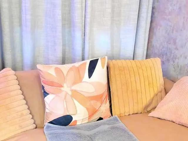 JessyStar on BongaCams