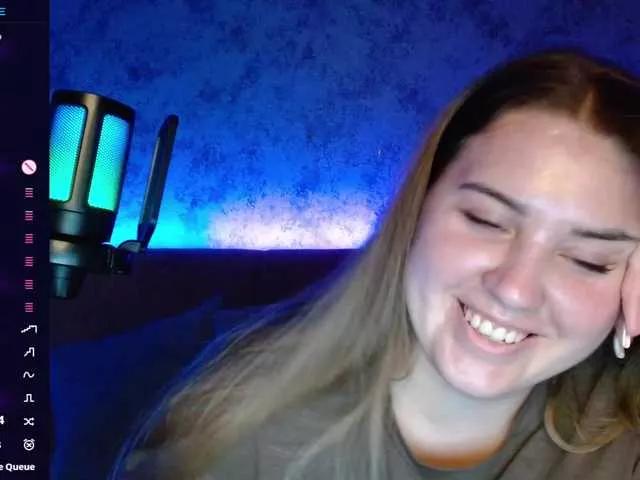 Jevelinaa on BongaCams 