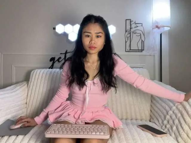 LilyJelly on BongaCams 