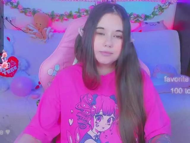LittleKitsune on BongaCams 
