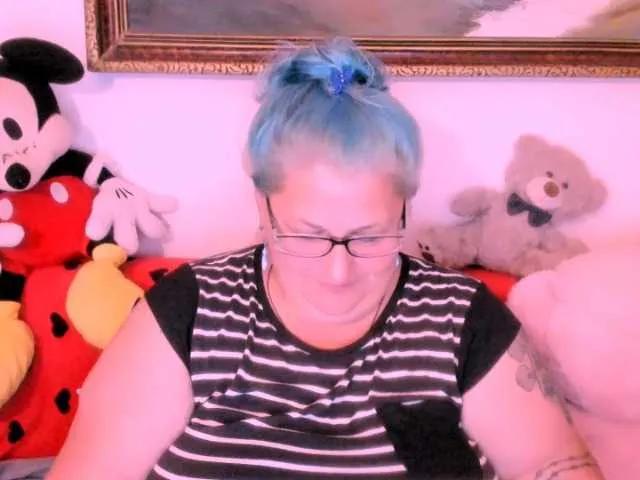 Marryaxx on BongaCams