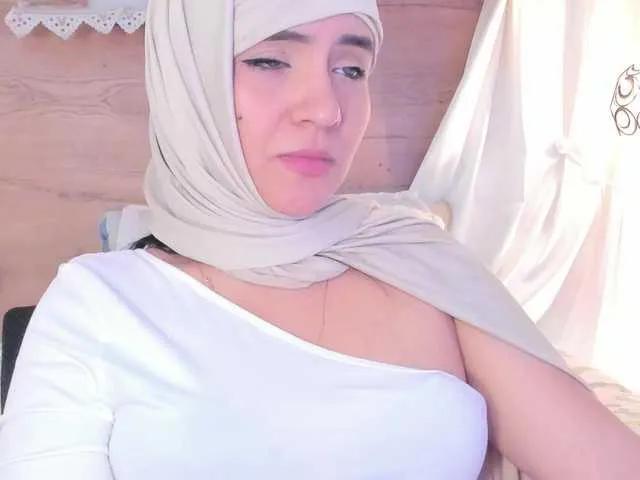 meenacute on BongaCams