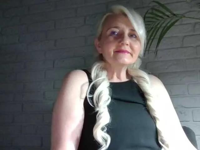 Mellica on BongaCams