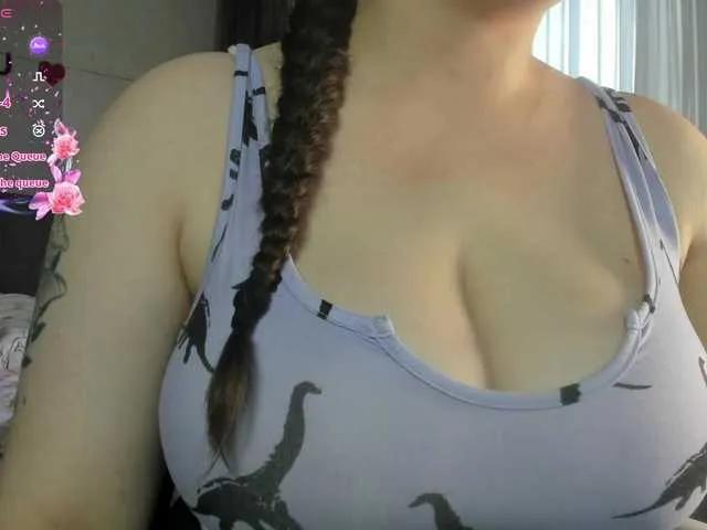 Mila-Nox on BongaCams