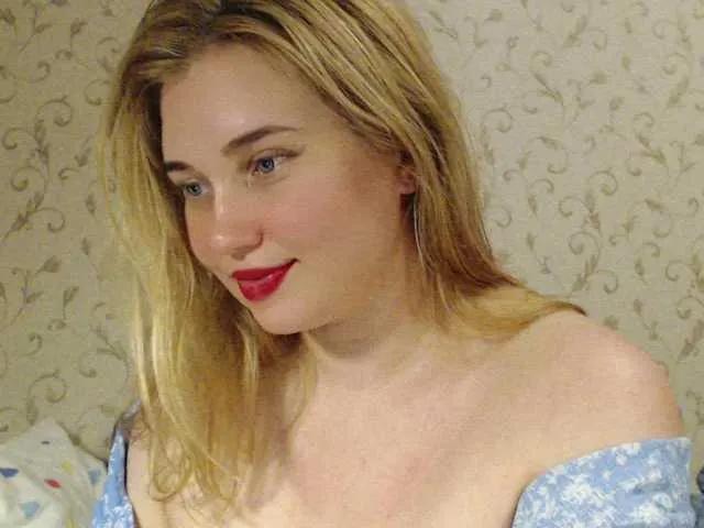 MissLilyAbrams on BongaCams 
