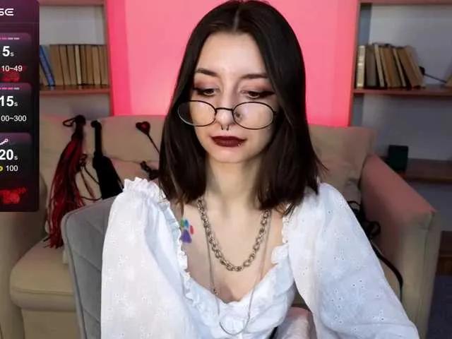 MistressMarcelline on BongaCams
