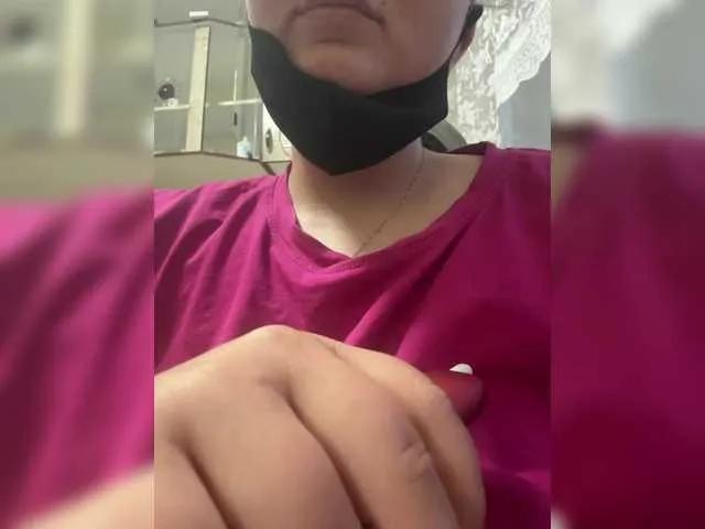 Odarina on BongaCams