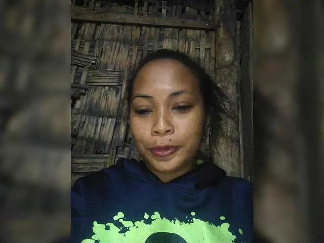 Pisouna on BongaCams