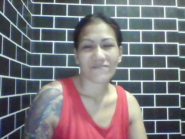 Rarra on BongaCams 