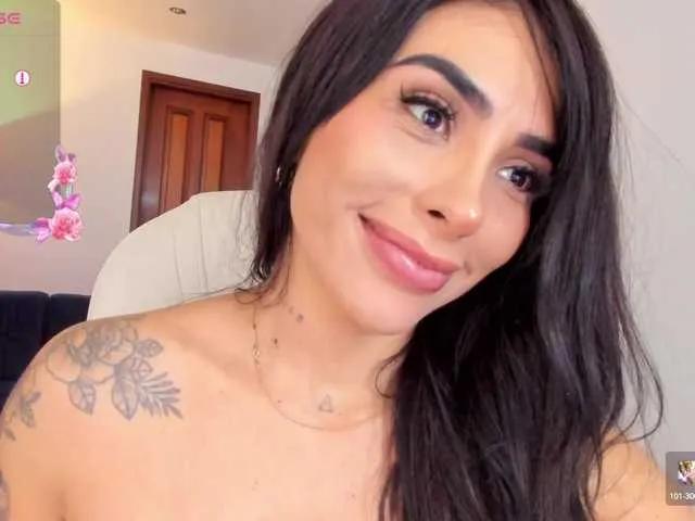 sarah-stonne on BongaCams