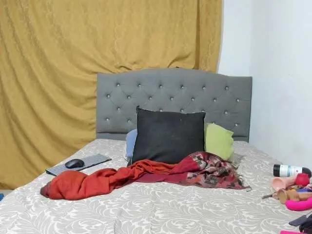 SusanaEshwar on BongaCams 