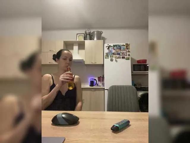 Sweet-Kisulk1 on BongaCams
