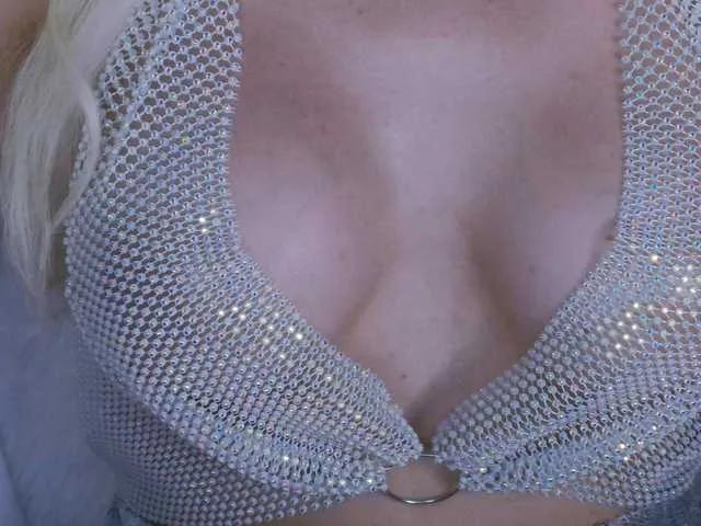 Syarella on BongaCams
