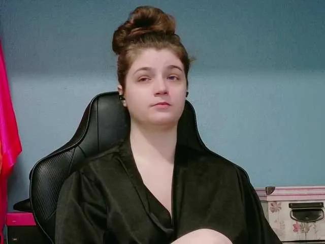 TreeJeanne on BongaCams 