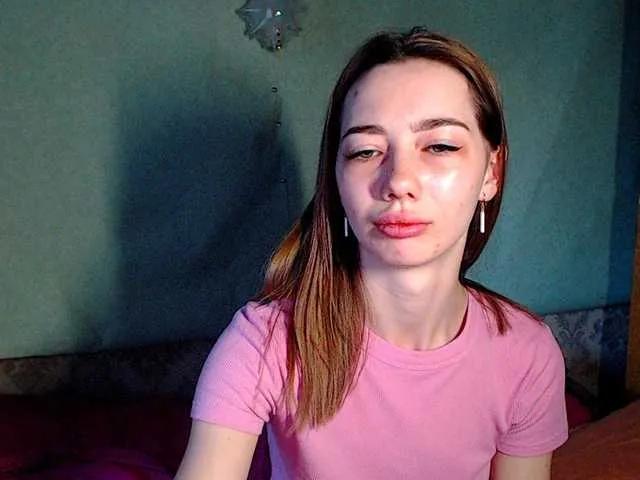 viena928502 on BongaCams