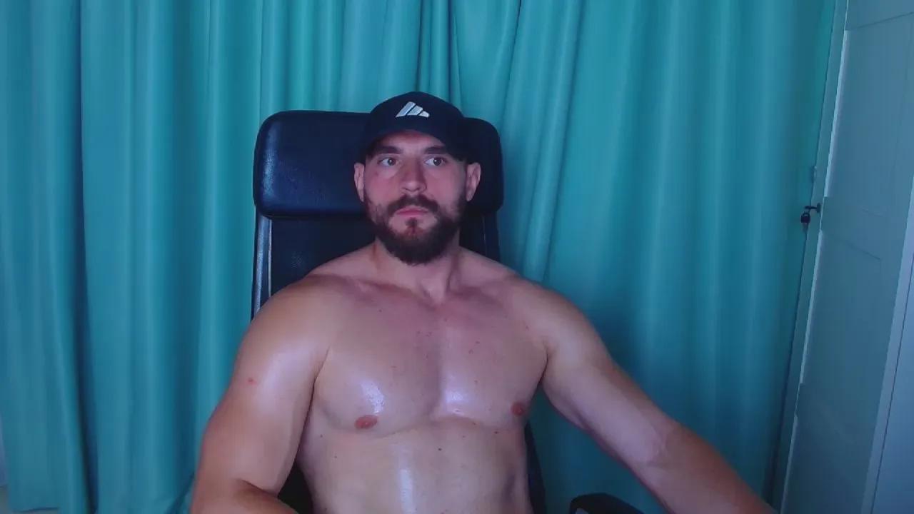 AdamJameson on Cam4 