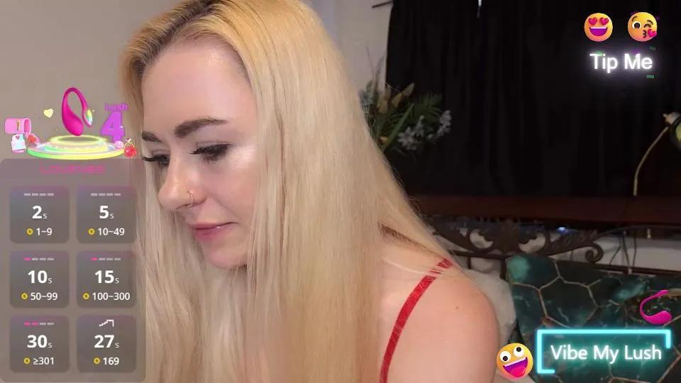 AllieFyre on Cam4