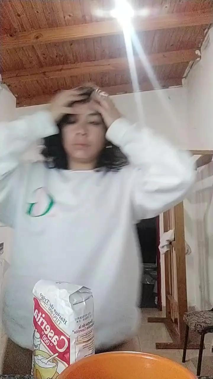 almondwithlove on Cam4