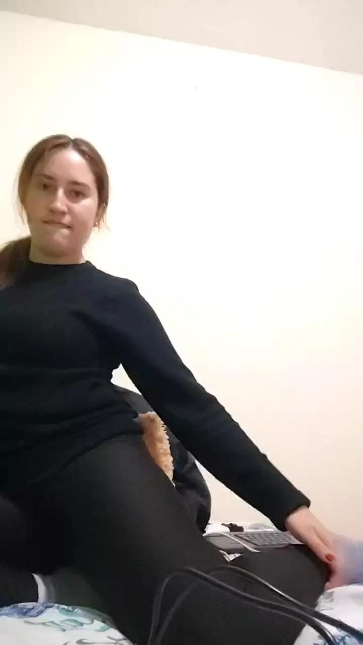 Anais_M on Cam4 