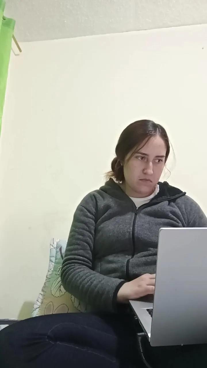 Anais_M on Cam4 