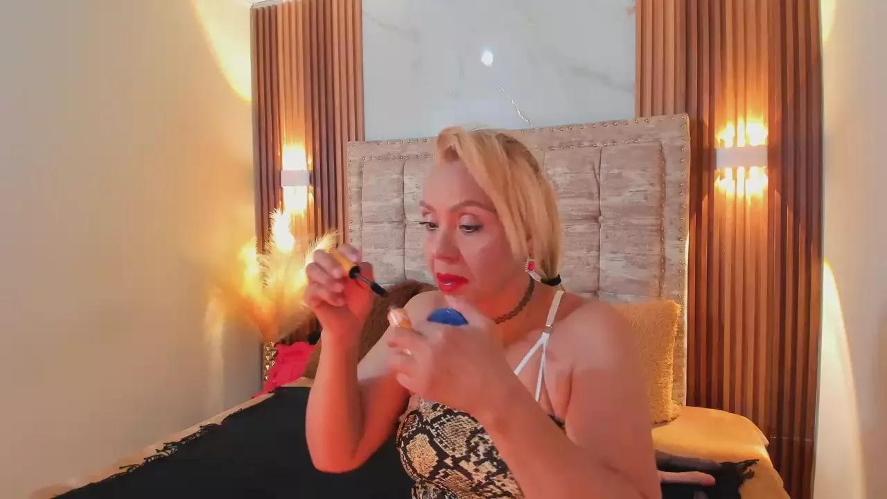 AnastasiaTaylor on Cam4 