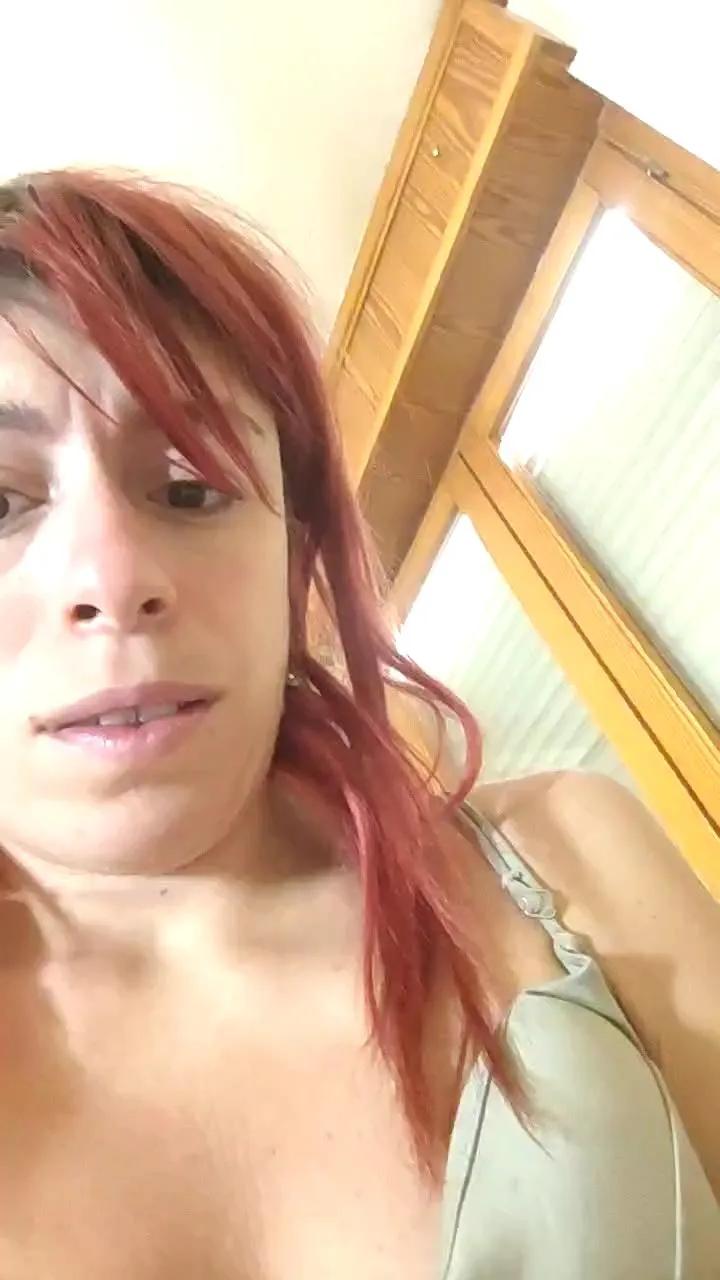 Annarellapika on Cam4 