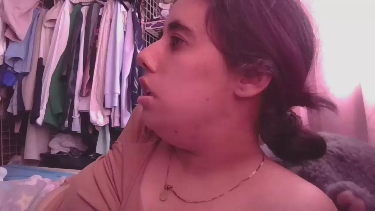 annarose19 on Cam4 