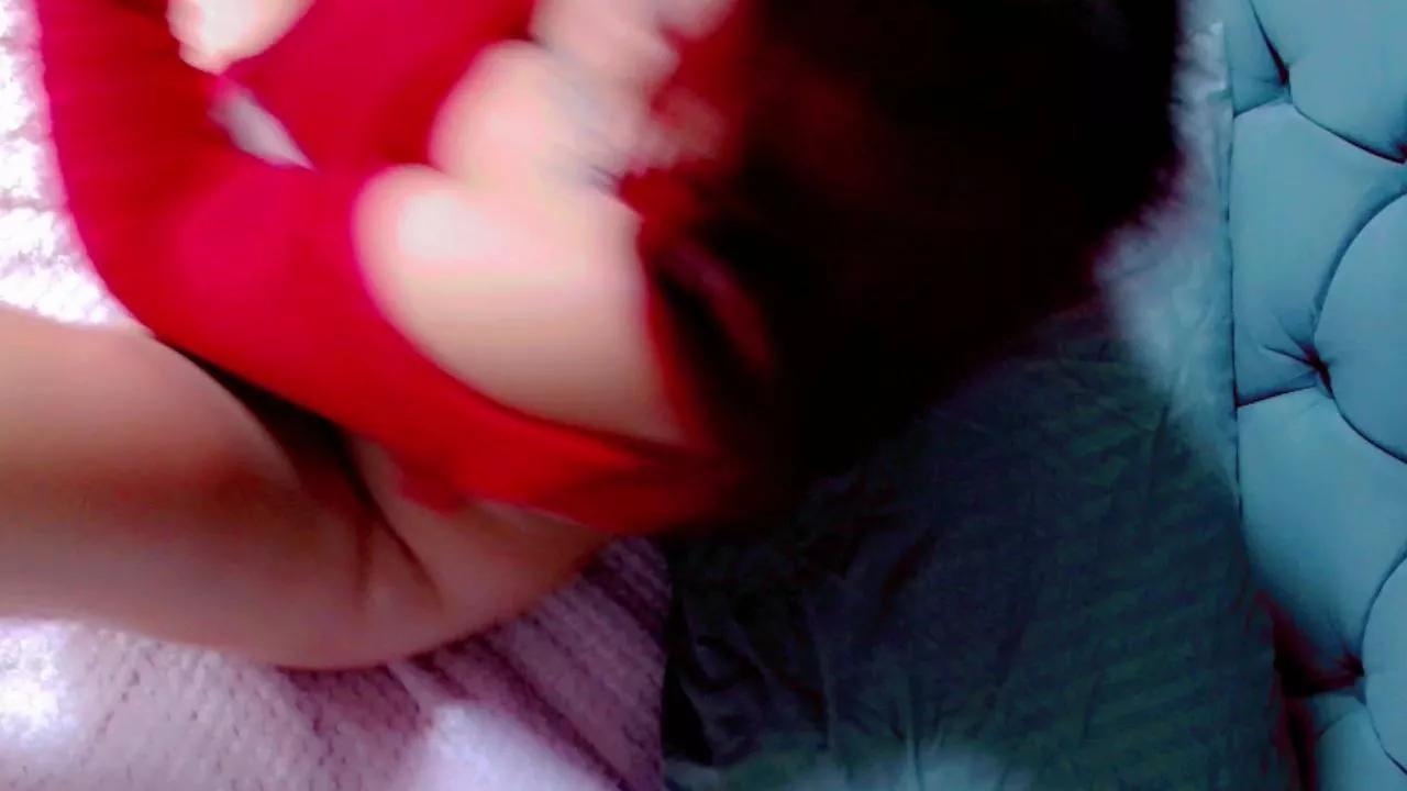 anne1julienne on Cam4 