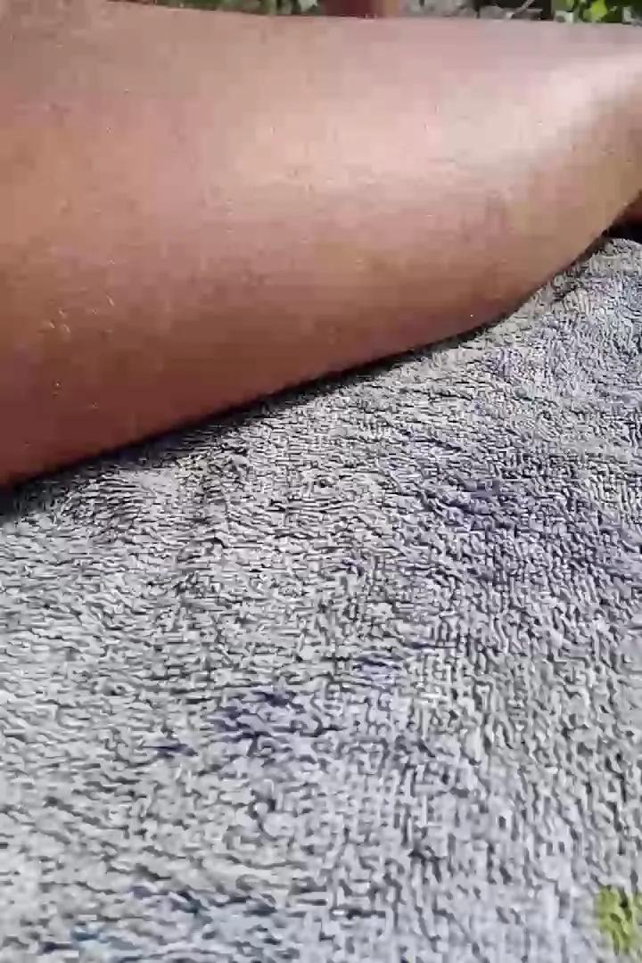 apem22 on Cam4