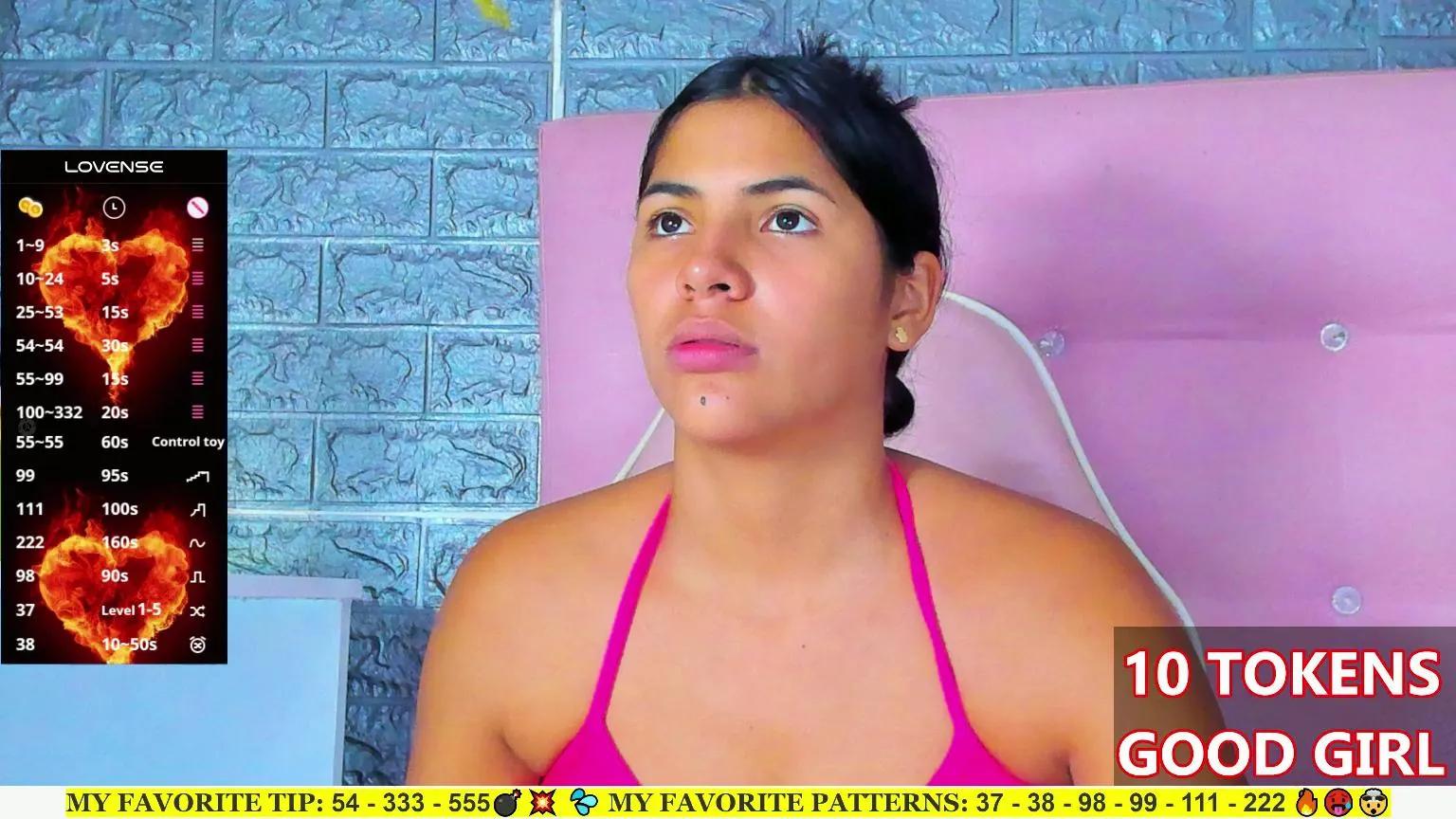 AriannaLewis on Cam4 