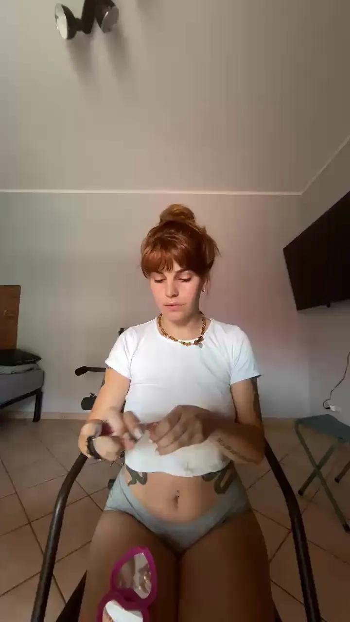 BabyGi23 on Cam4