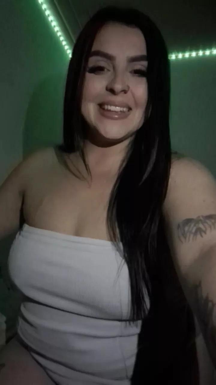 Babyhot669 on Cam4 