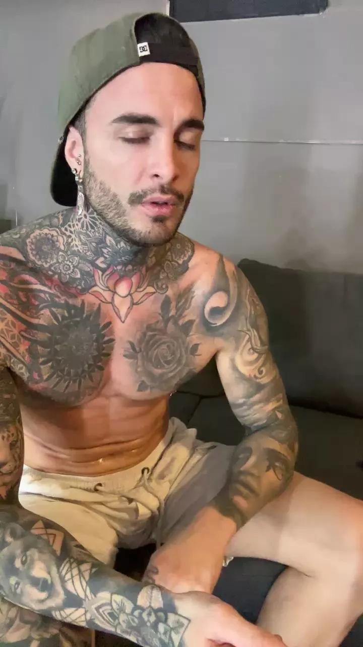 Babytatto on Cam4 