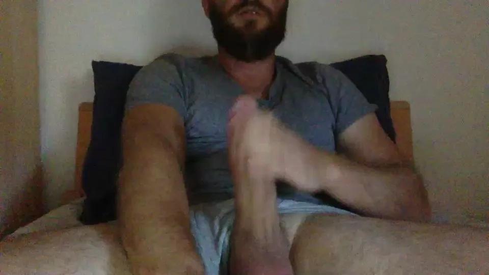 Bartikxxx on Cam4