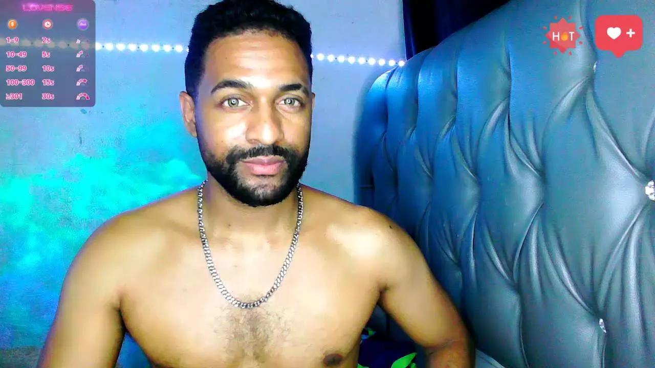 bbcblackhot33 on Cam4 