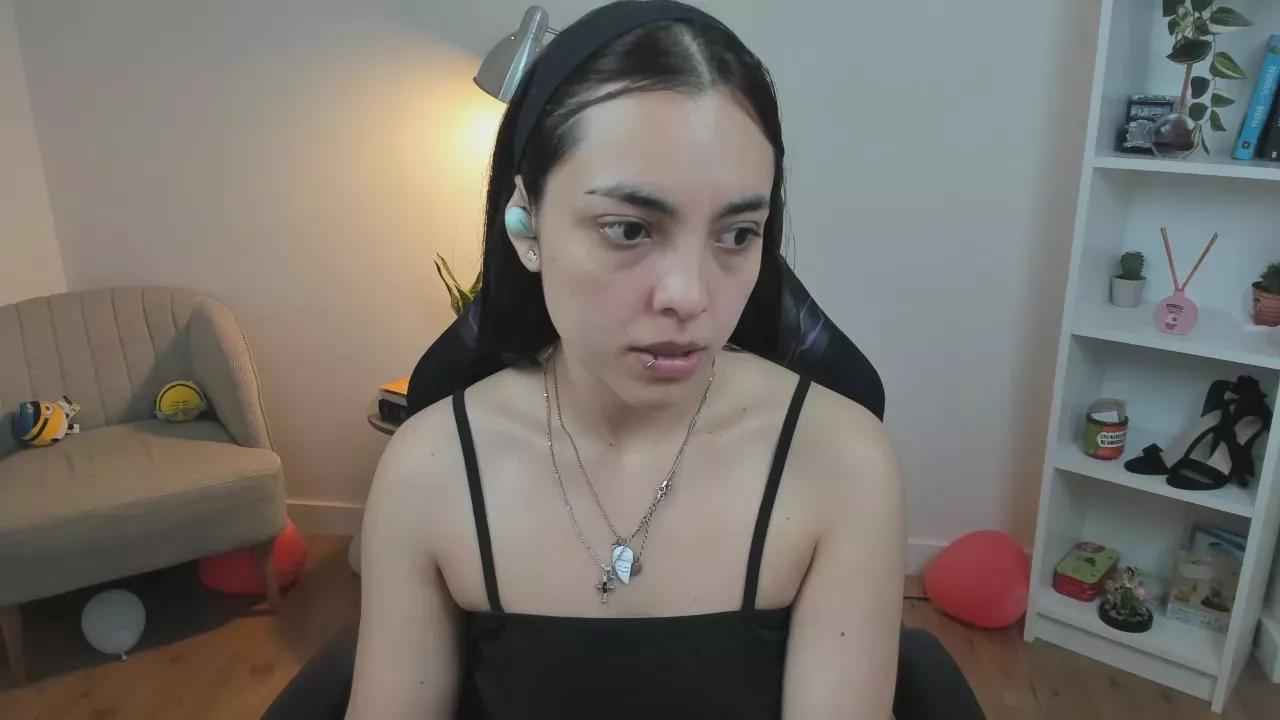 Bella_Evans on Cam4 